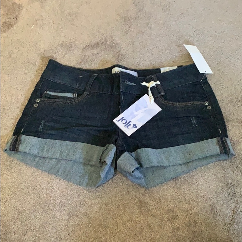 Jolt Jean shorts, stretchy jean material